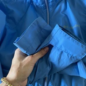 Columbia rain jacket